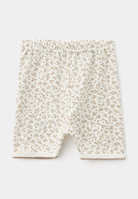 Комплект из футболки и шорт